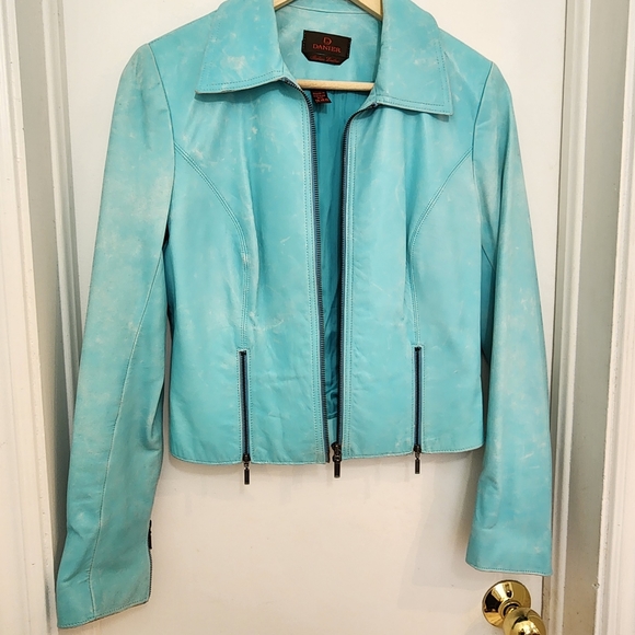 Danier Women's Real Leather Moto Jacket - Picture 5 of 11